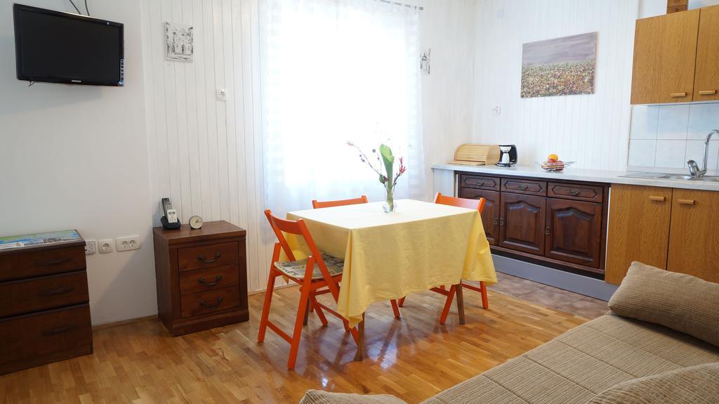 Apartments Venci Zadar Kamer foto